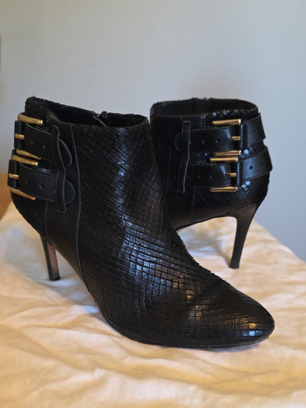 Ann Taylor Black Textured Pointed-Toe Ankle Boots with Gold Buckles